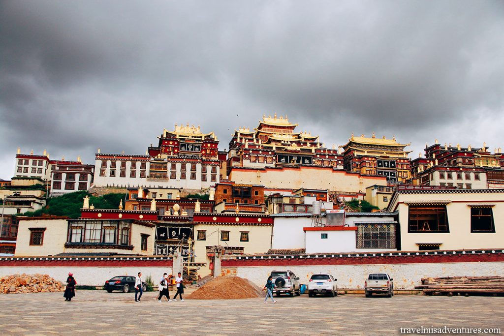 Songzanlin-monastery-Shangrila-Cina